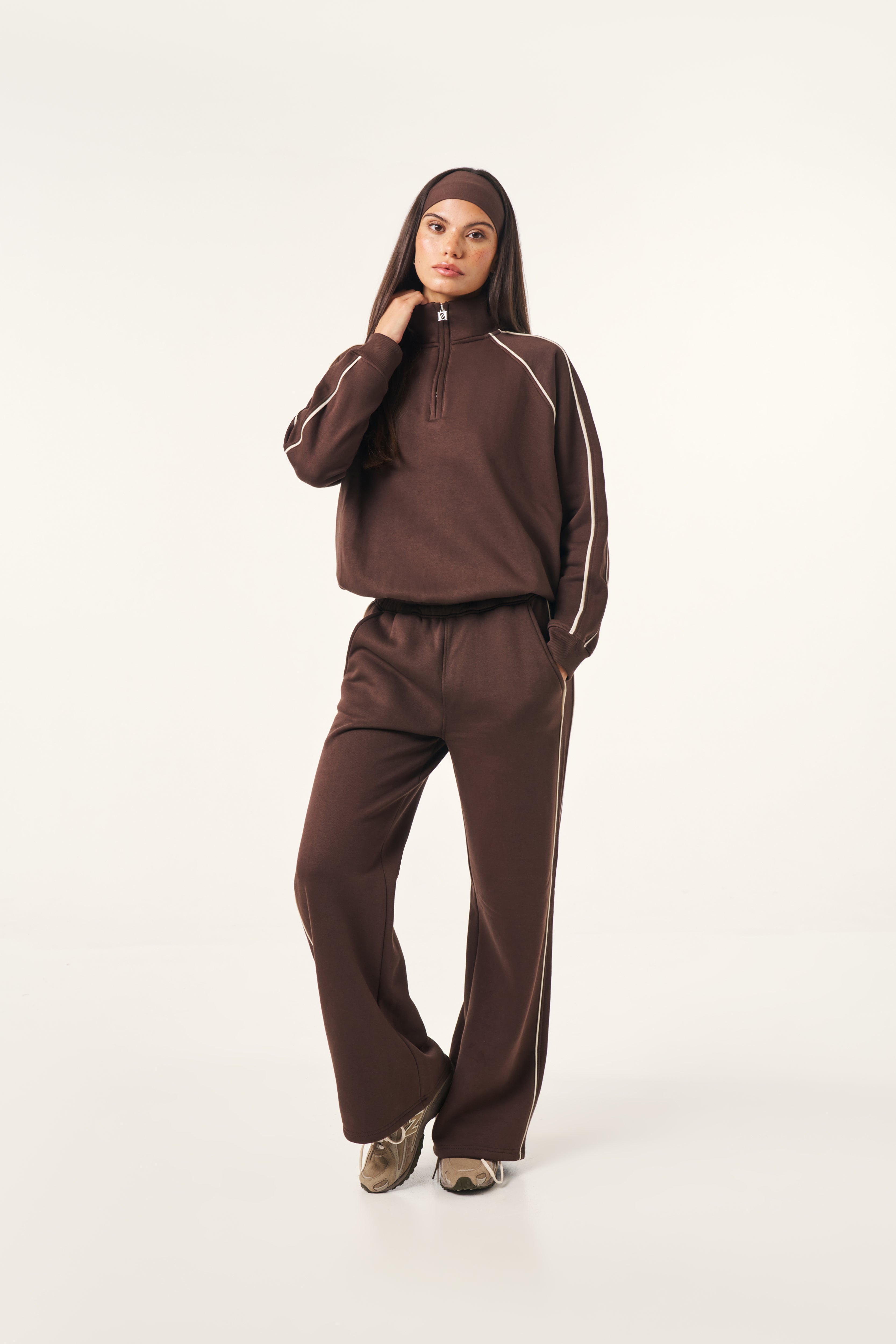 Quarter Zip 2 in 1 Tracksuit - Espresso – reasn