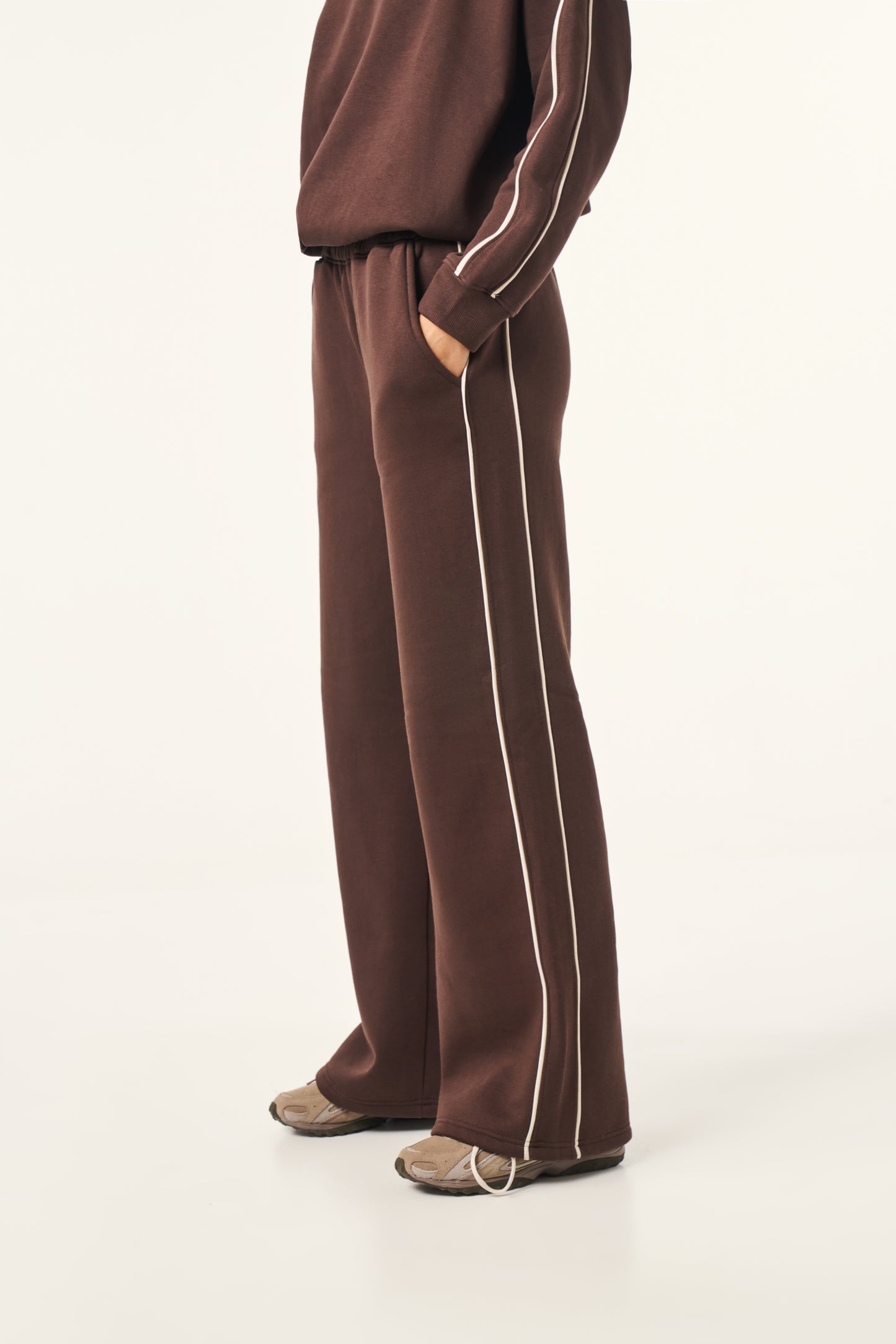 Quarter Zip 2 in 1 Tracksuit - Espresso