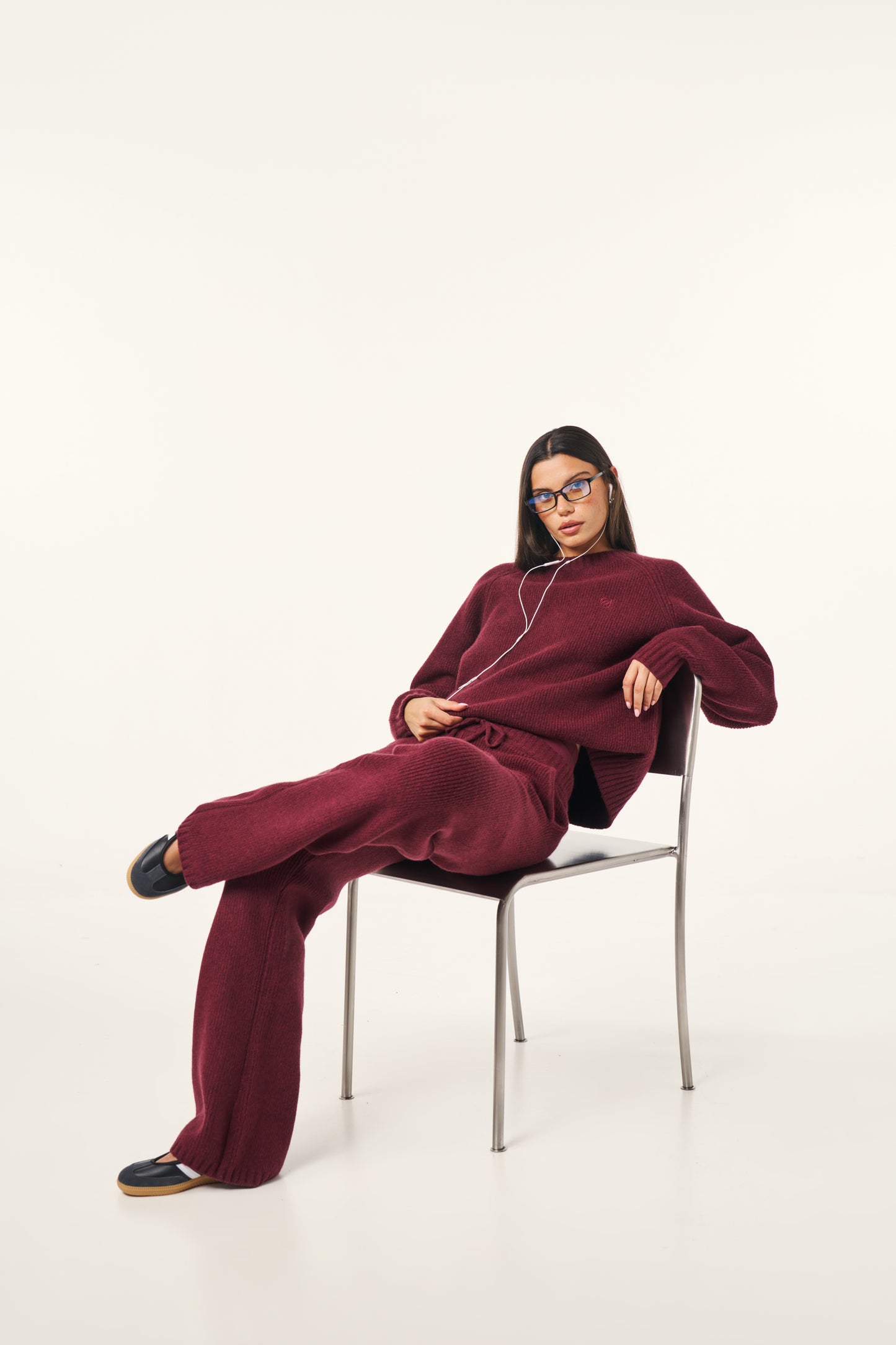 Oversized Premium Crew Neck Knitted Jumper - Dark Cherry