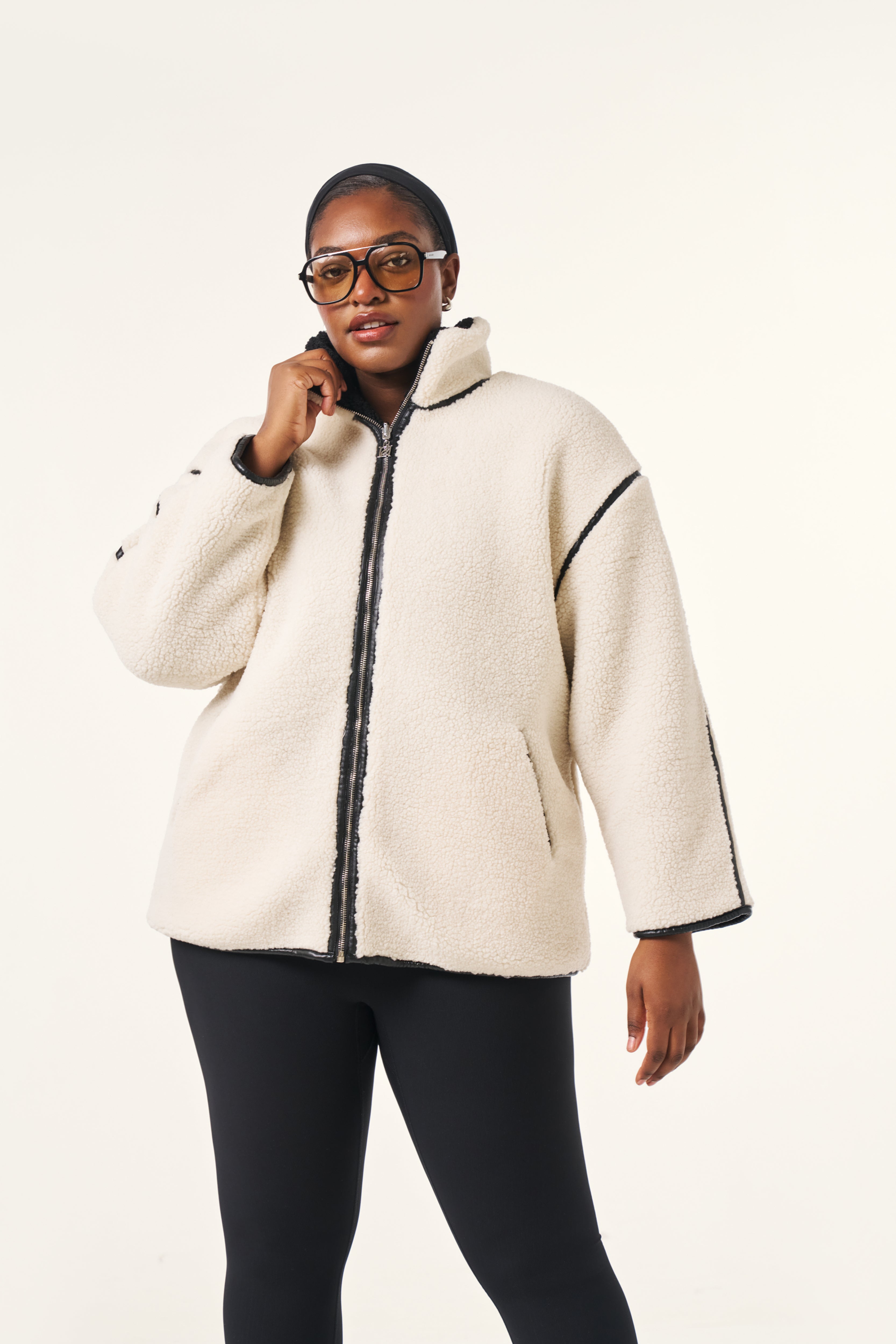 【新品未使用】MEER. ZIP UP RIBBON BLOUSON /BE Reversible Borg Zip Through Jacket - Crème – reasn