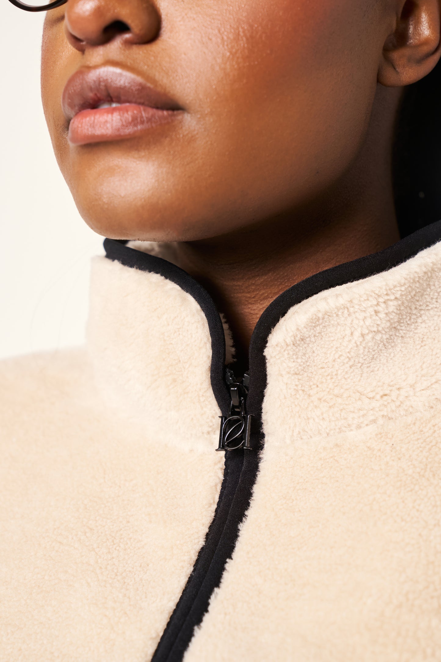 Oversized Contrast Seam Zip Through Borg Jacket - Crème