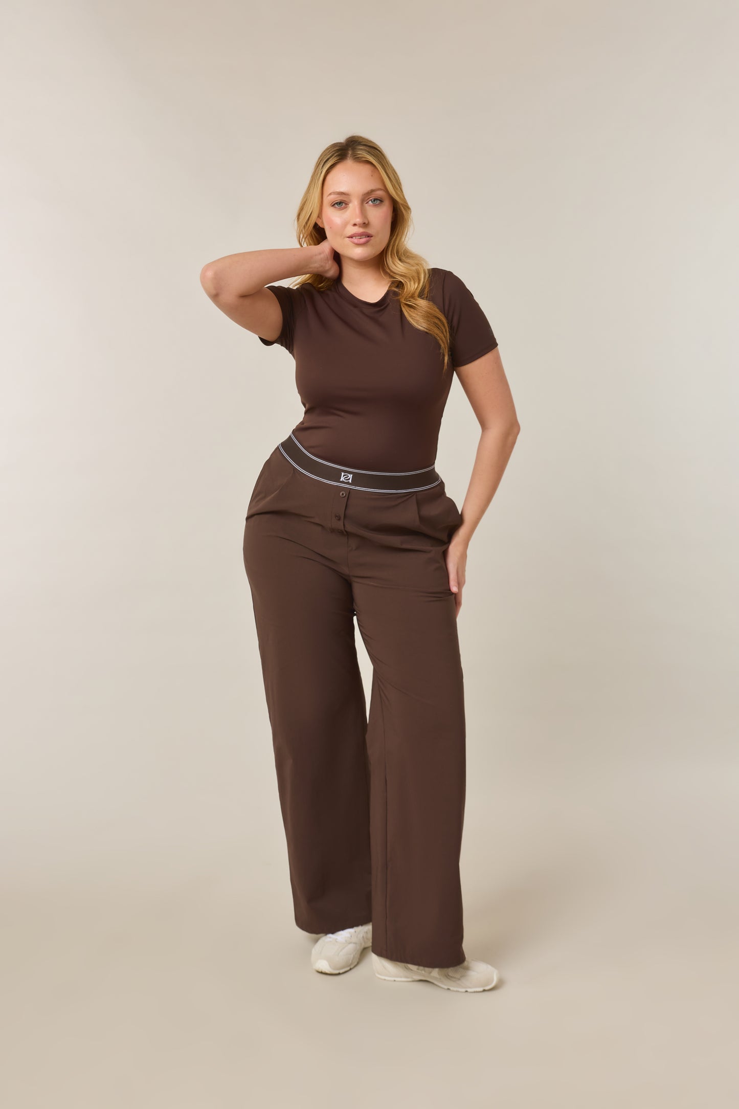 Sculpting Built In Bra Short Sleeve Baby Tee - Espresso