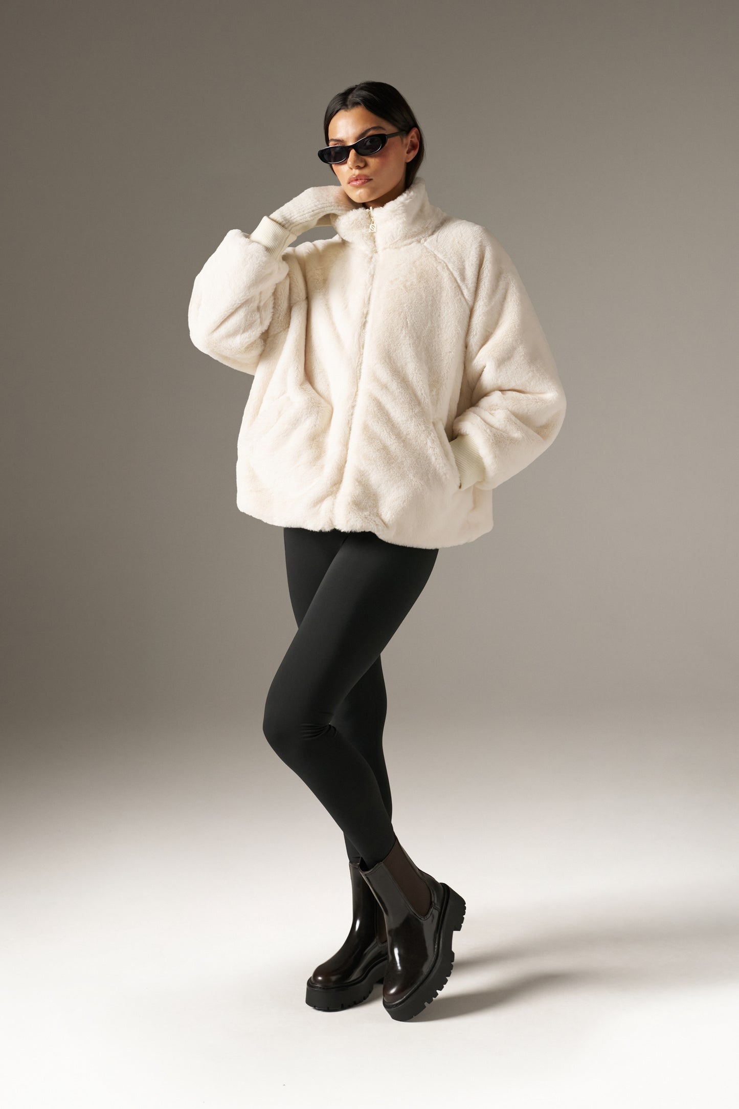 Reversible Faux Fur Coat - Crème