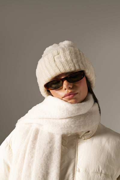 Fluffy Knitted Beanie Hat - Crème