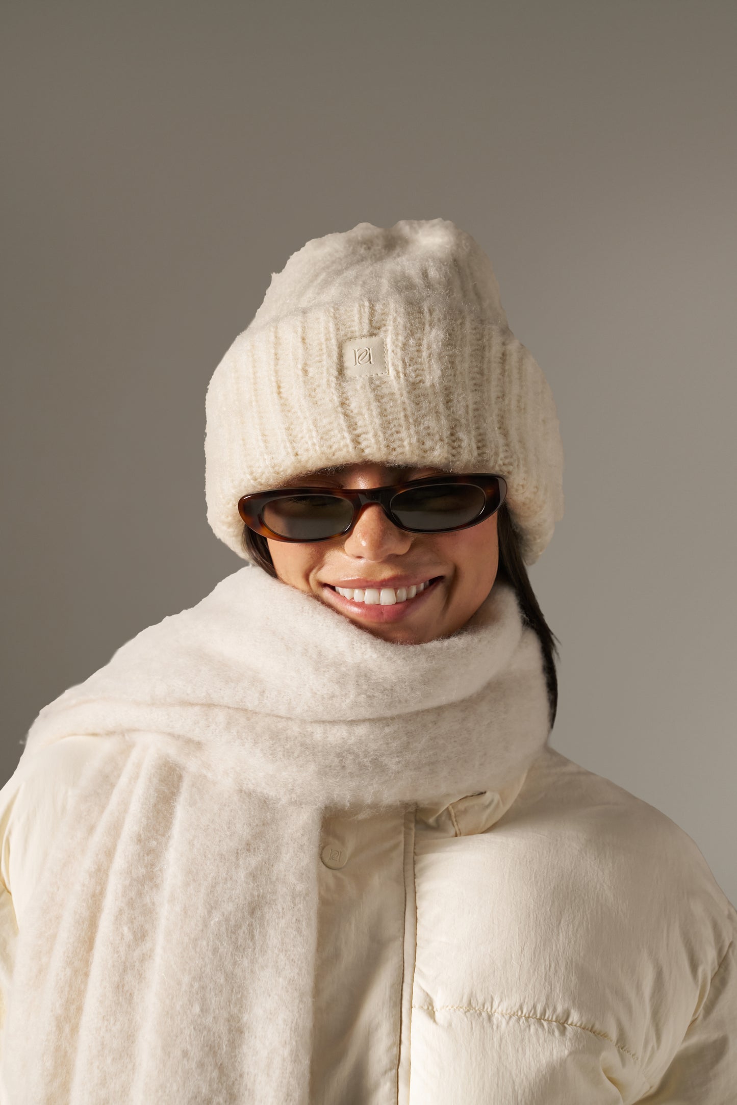 Fluffy Knitted Beanie Hat - Crème