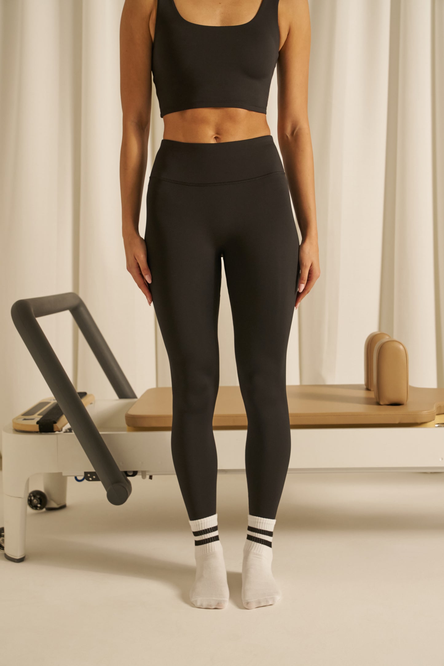 Smoothform High Waist Leggings - Core Black