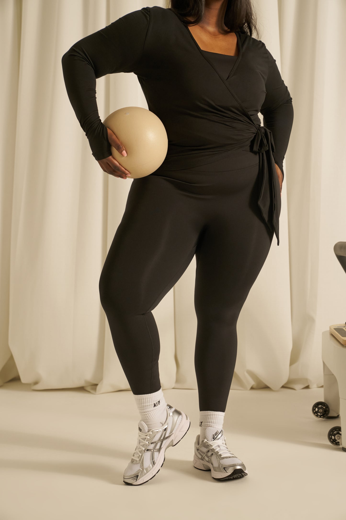 Smoothform High Waist Leggings - Core Black