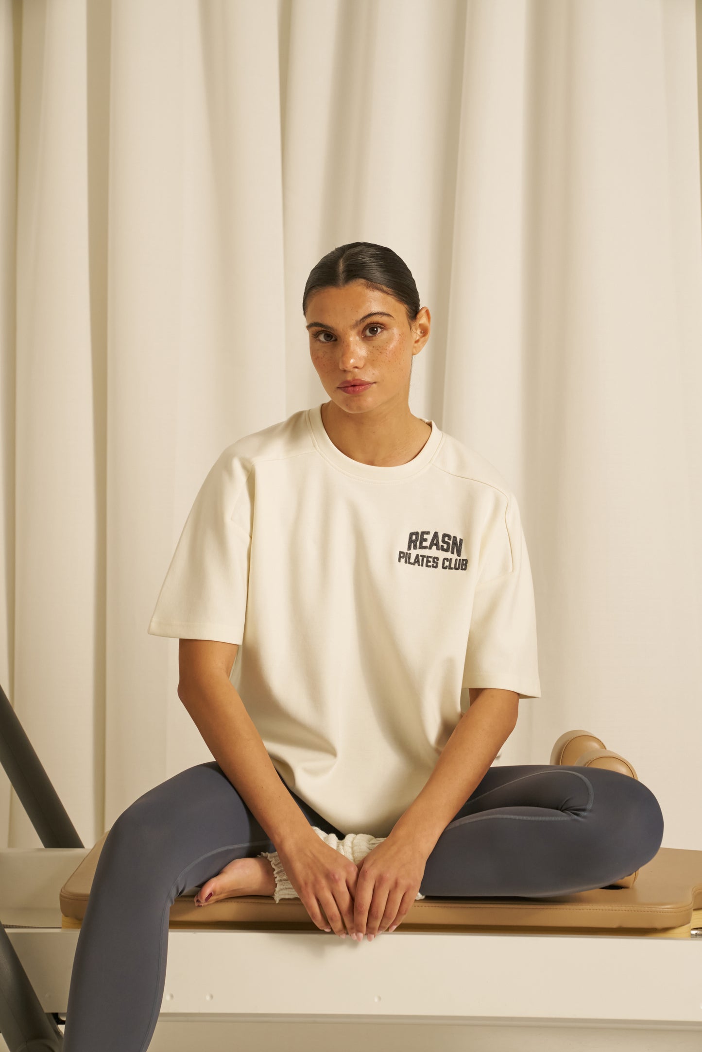 Oversized Boyfriend Fit T-Shirt - Crème