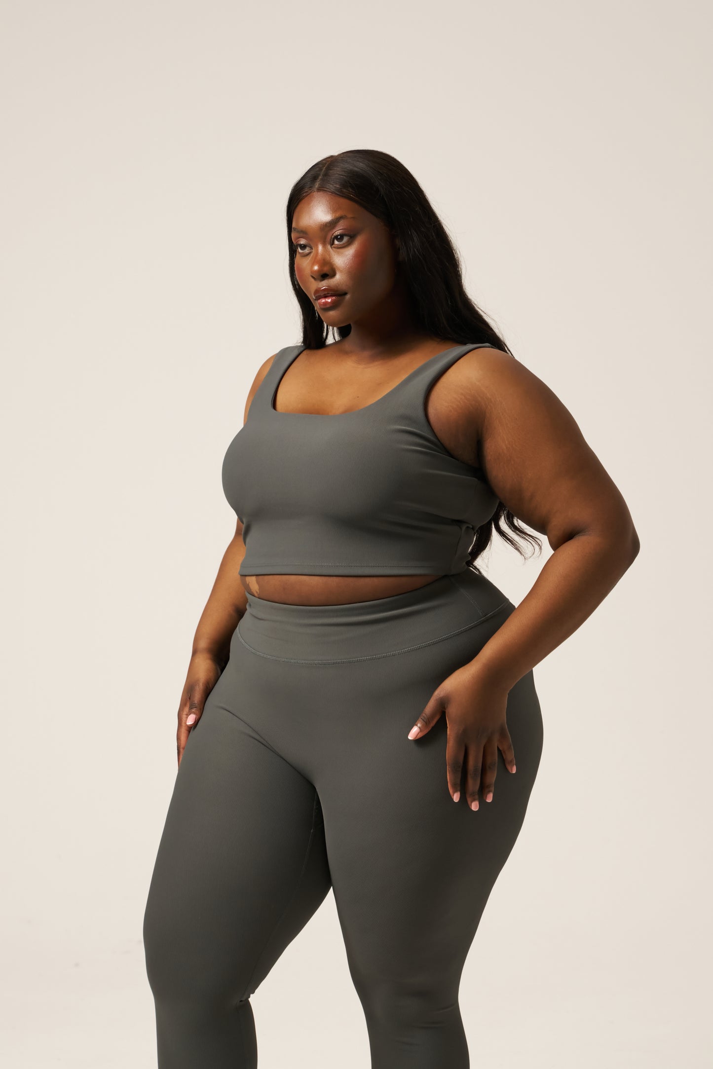 The Sculpt Built In Sports Bra - Graphite