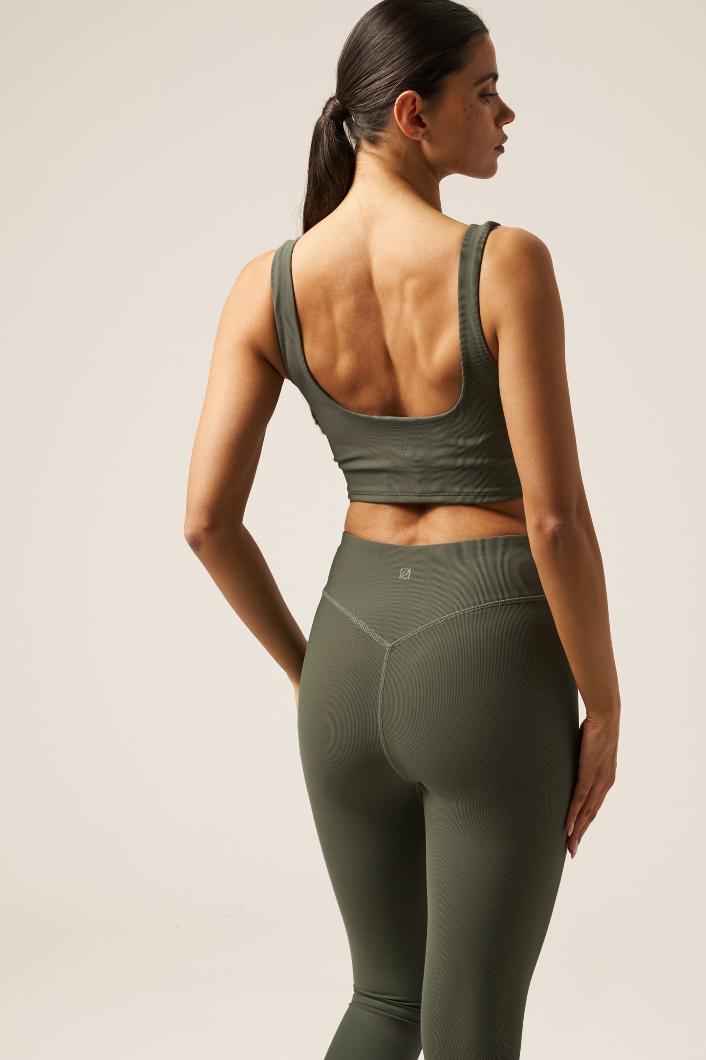 The Sculpt Built In Sports Bra - Dusty Khaki