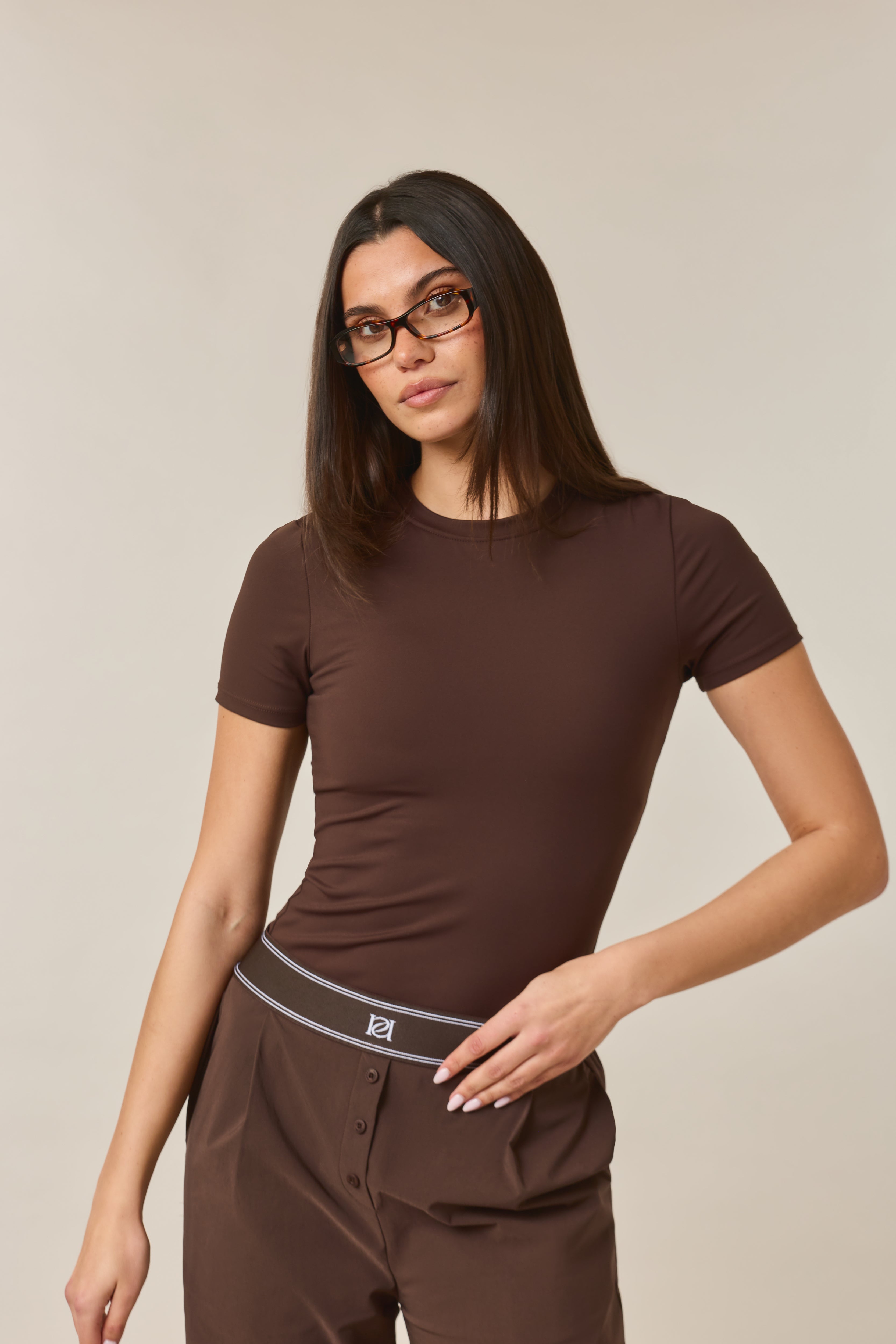 Sculpting Built In Bra Short Sleeve Baby Tee - Espresso – reasn