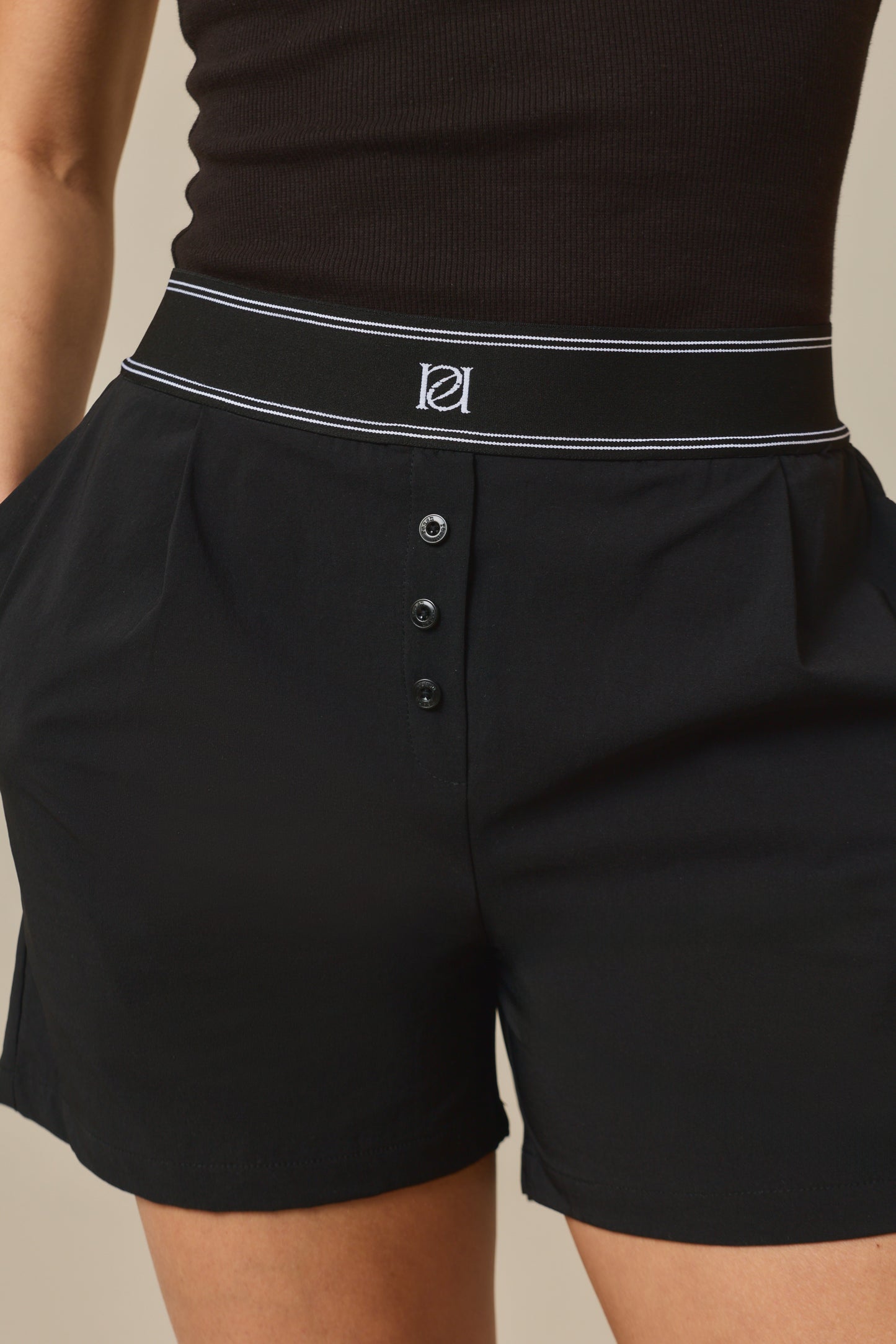 The Everyday Shorts - Core Black