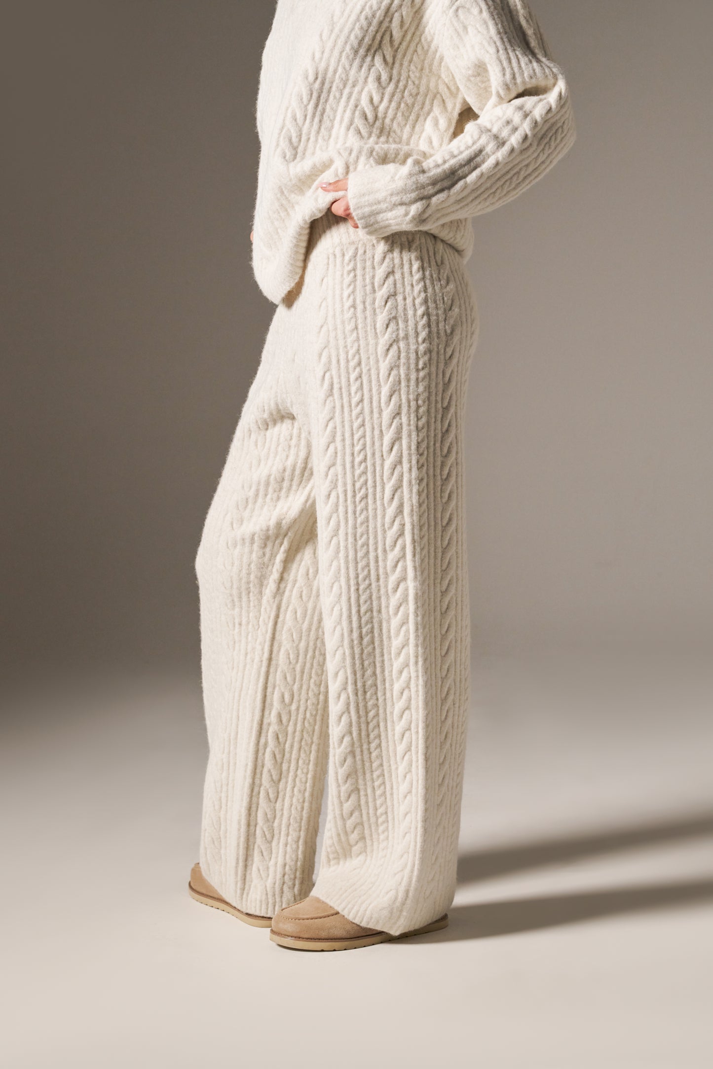 Cable Wide Leg Knit Trousers - Crème