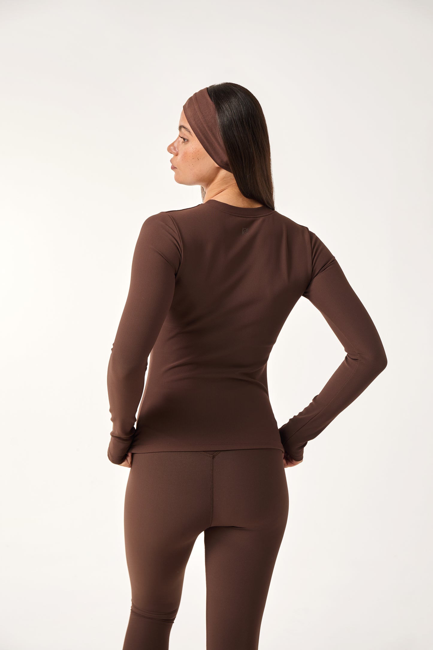 The Sculpt Crew Neck Built In Bra Top - Espresso