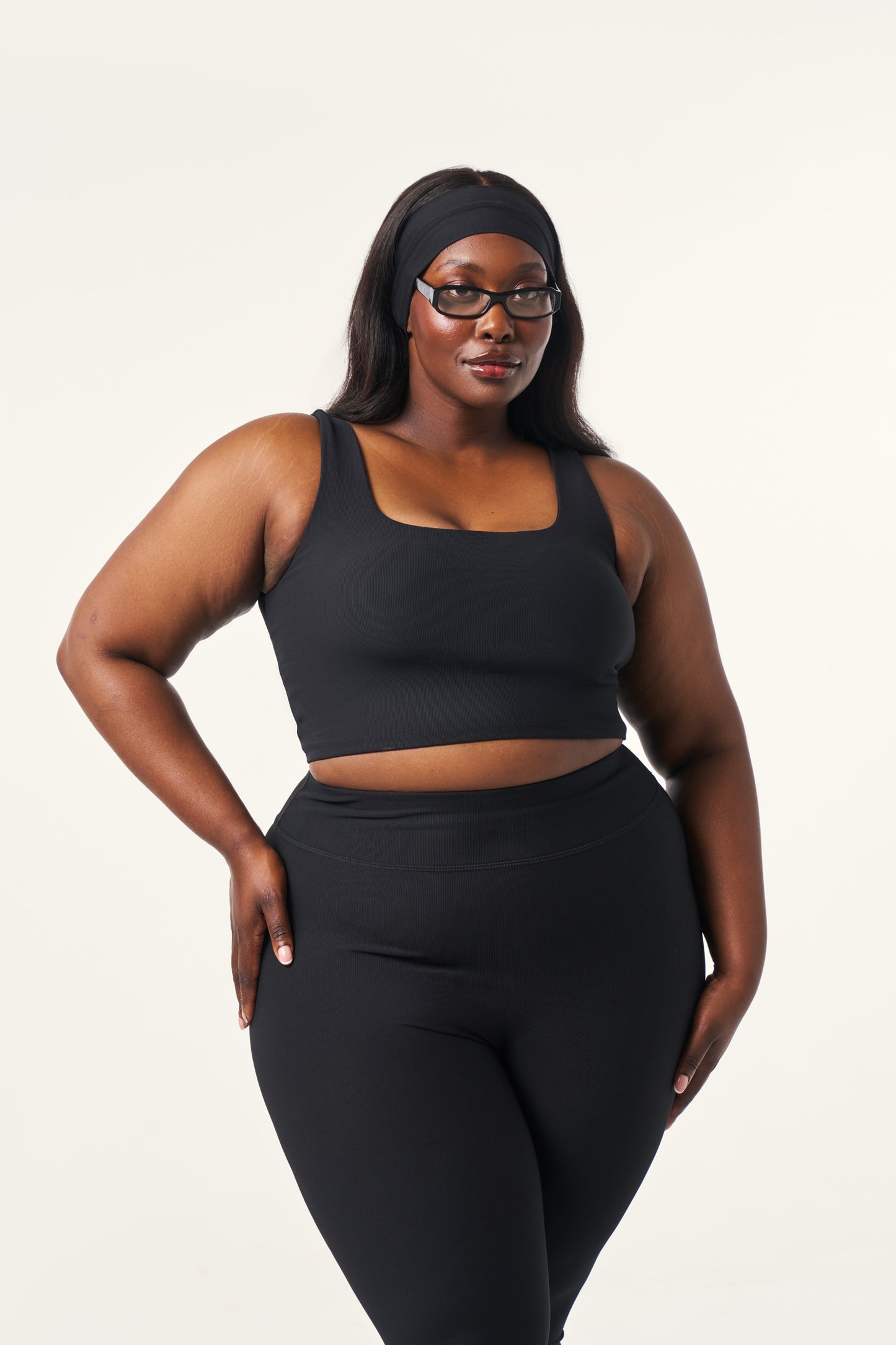 The Sculpt Built In Sports Bra - Core Black