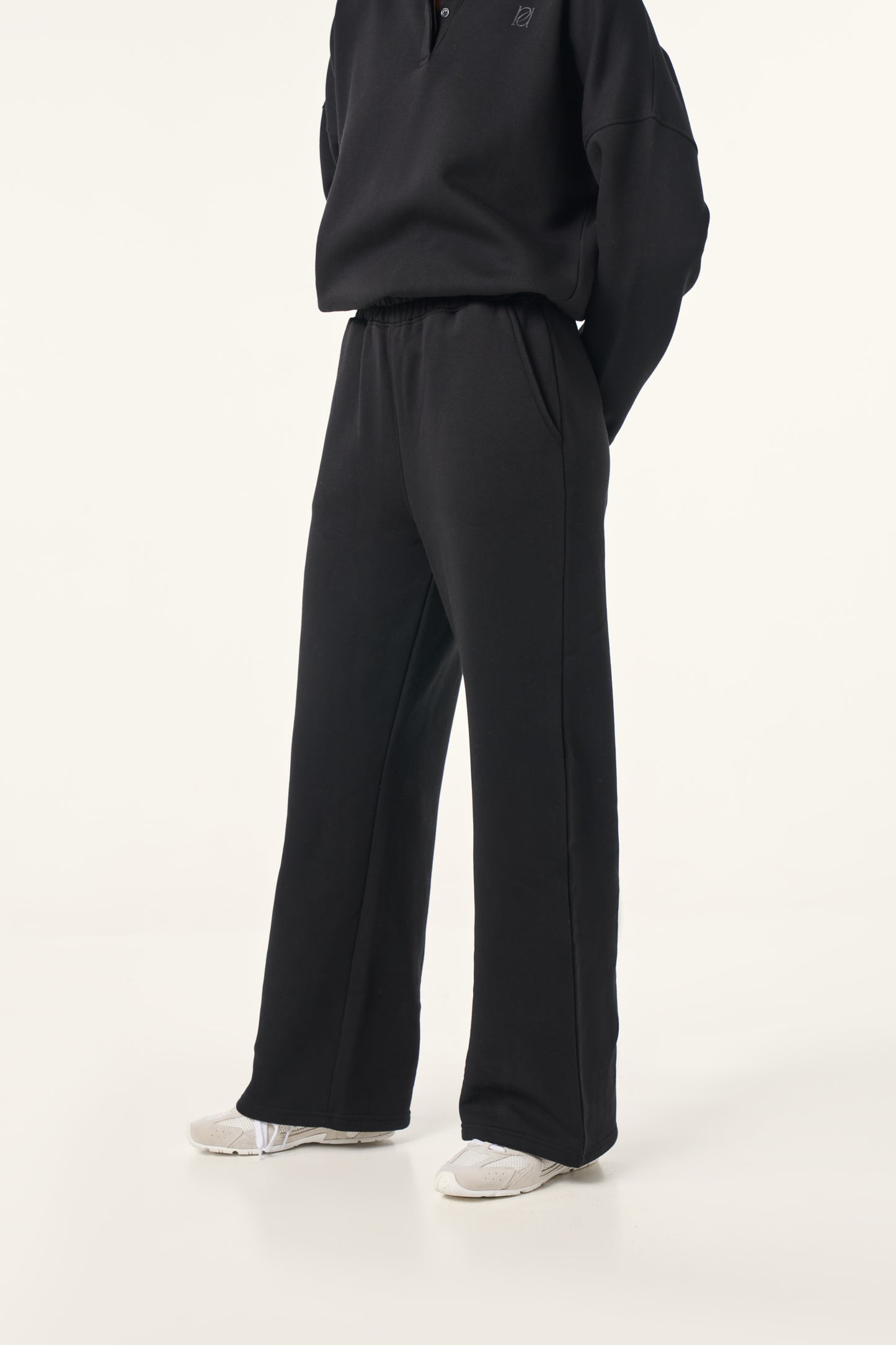 Button Front Collar 2 in 1 Tracksuit - Core Black