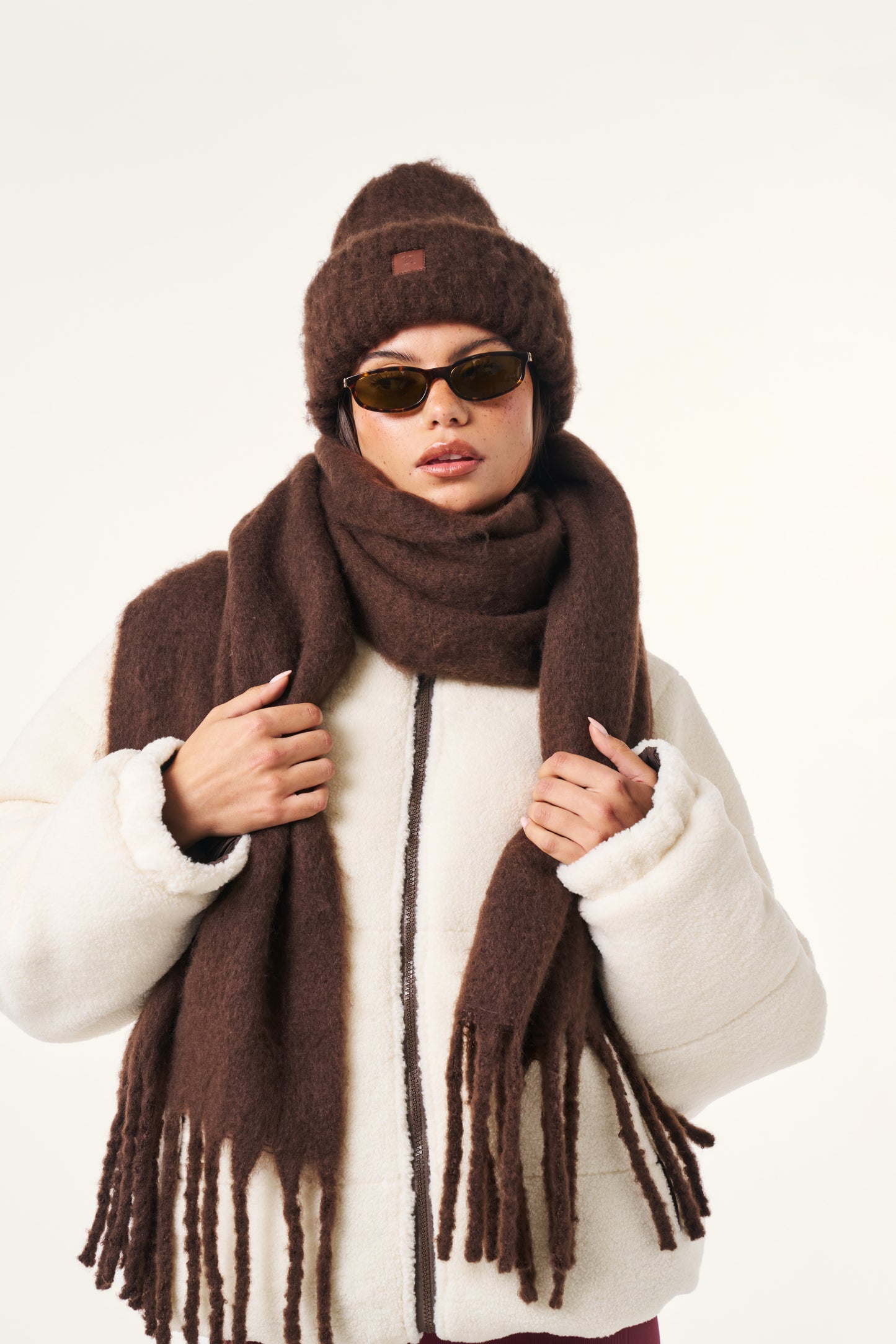 Fluffy Knitted Chunky Scarf - Espresso